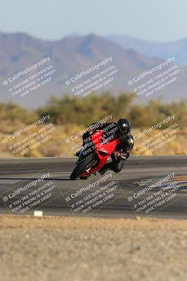 media/Dec-09-2023-SoCal Trackdays (Sat) [[76a8ac2686]]/Turn 15 Set 1 (230pm)/